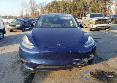 2020 Tesla Model Y z USA, uszkodzony, nr VIN 5YJYGDEE4LF006920